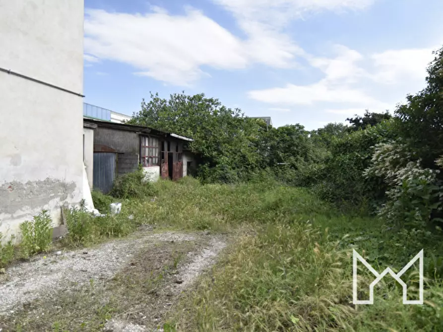 Immagine 8 di Casa bifamiliare in vendita  a Rossano Veneto