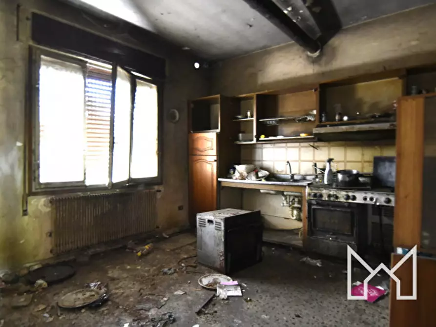 Immagine 9 di Casa bifamiliare in vendita  a Rossano Veneto