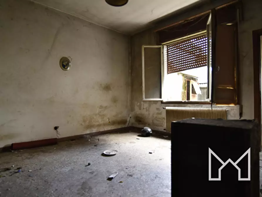 Immagine 11 di Casa bifamiliare in vendita  a Rossano Veneto