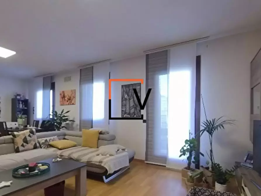 Immagine 4 di Appartamento in vendita  in Via Dese a Preganziol