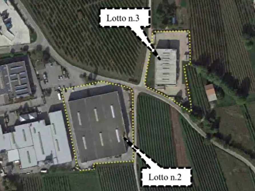 Immagine 2 di Capannone industriale in vendita  in Via Cal della Madonna a Farra Di Soligo