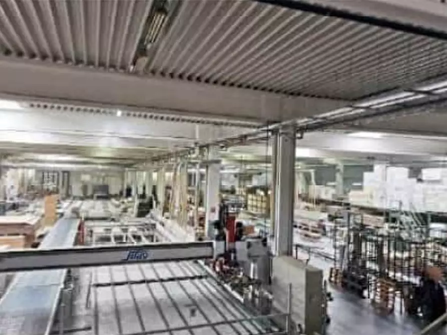 Immagine 5 di Capannone industriale in vendita  in Via Cal della Madonna a Farra Di Soligo