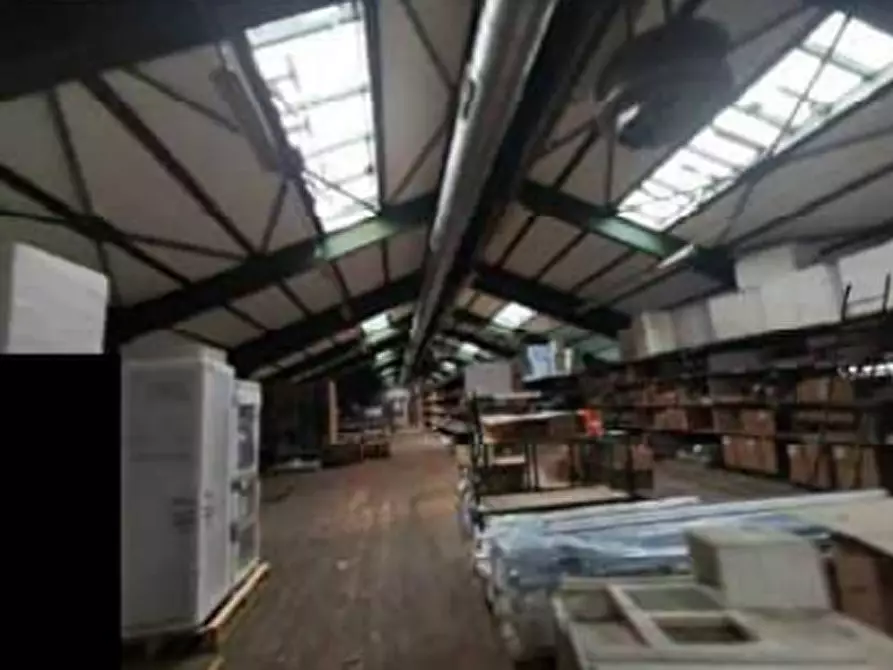 Immagine 4 di Capannone industriale in vendita  in Via Cal della Madonna a Farra Di Soligo