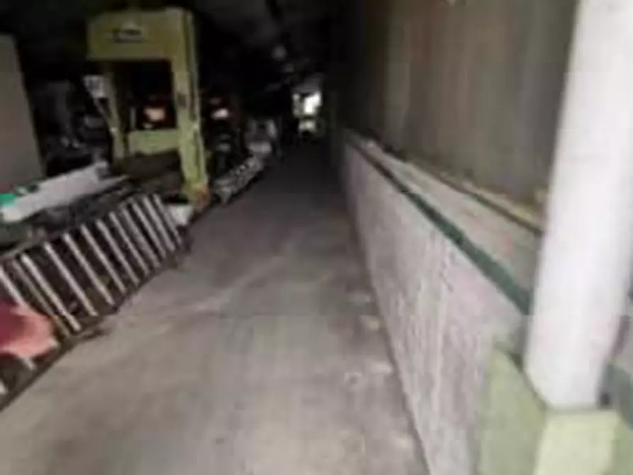 Immagine 7 di Capannone industriale in vendita  in Via Cal della Madonna a Farra Di Soligo