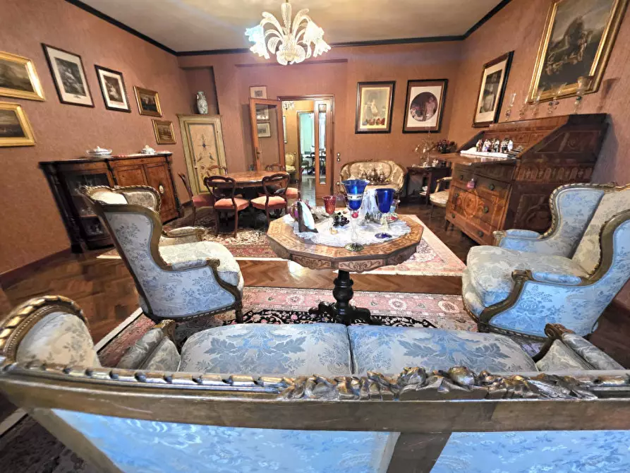 Immagine 1 di Appartamento in vendita  a Perugia