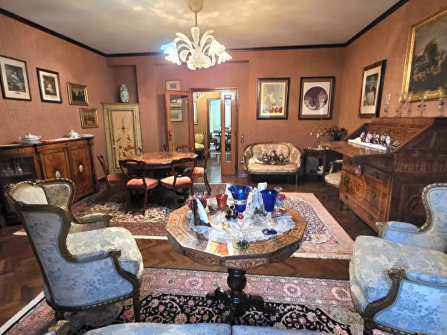 Immagine 13 di Appartamento in vendita  a Perugia