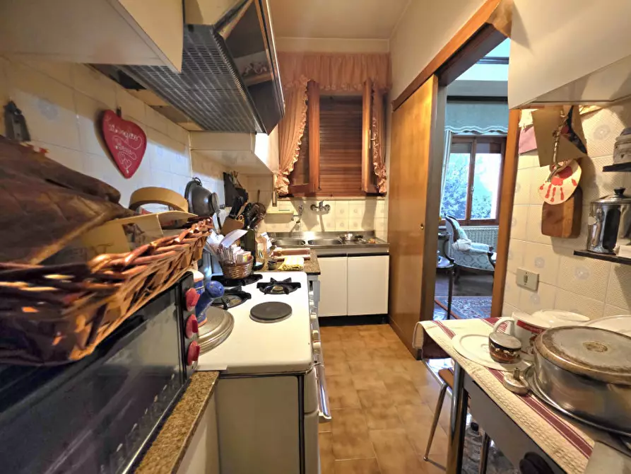 Immagine 16 di Appartamento in vendita  a Perugia