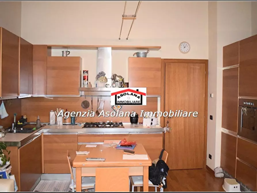 Immagine 2 di Appartamento in vendita  in via Tuna a Asolo