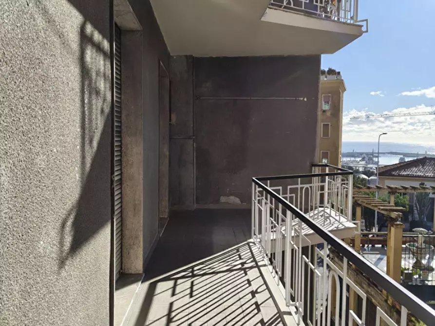 Immagine 6 di Ufficio in vendita  in Viale Giacomo Matteotti, 105 a Imperia