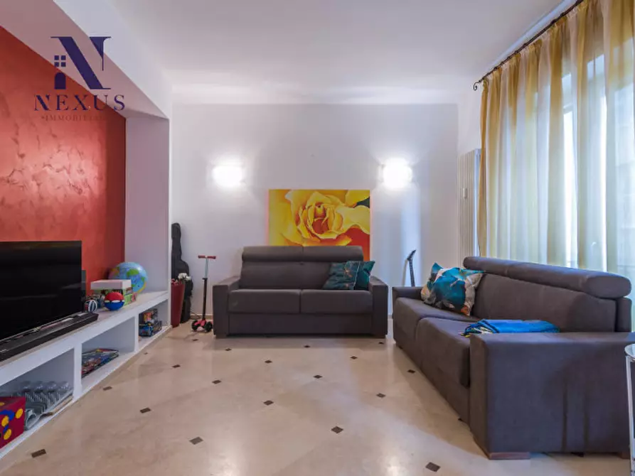 Immagine 5 di Appartamento in vendita  in Via Rainerio a Fano