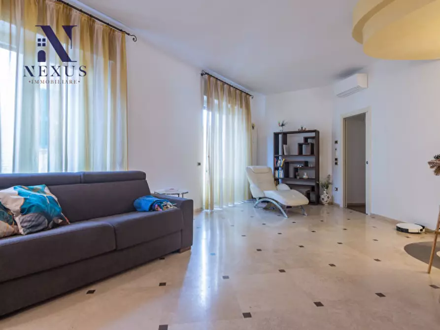 Immagine 6 di Appartamento in vendita  in Via Rainerio a Fano