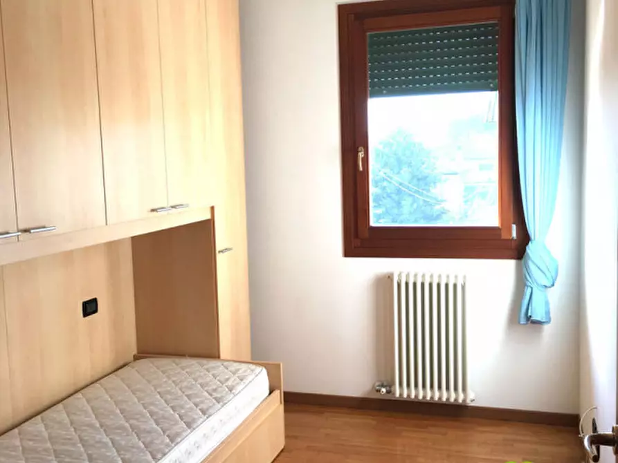 Immagine 7 di Appartamento in vendita  in via parolini a Camponogara