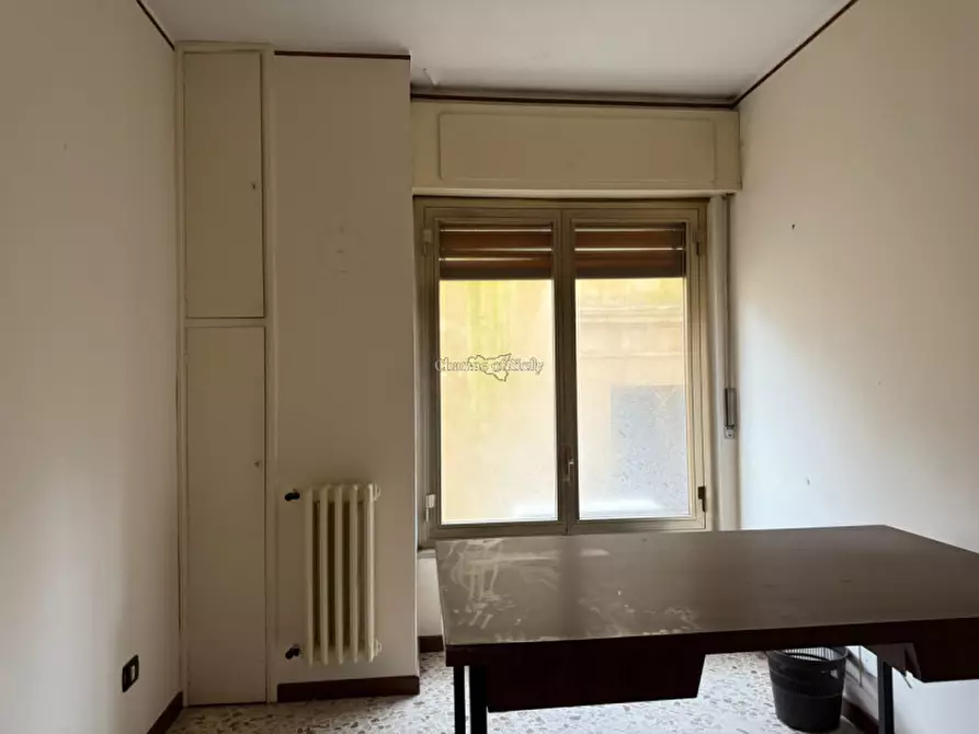 Immagine 6 di Ufficio in vendita  a Modica