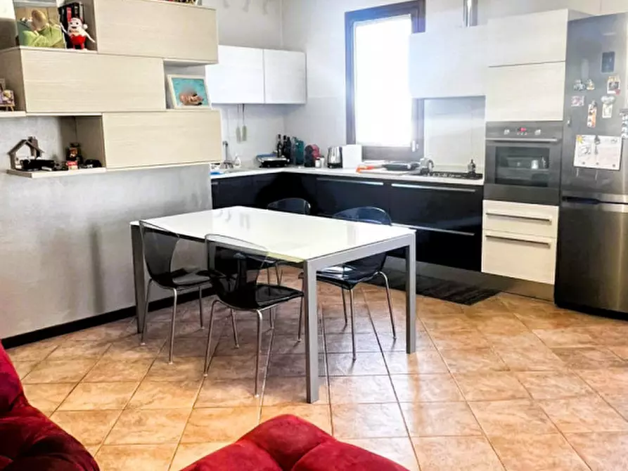 Immagine 3 di Appartamento in vendita  in Via Perosi a Pianiga