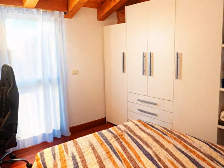 Immagine 9 di Appartamento in vendita  in Via Perosi a Pianiga