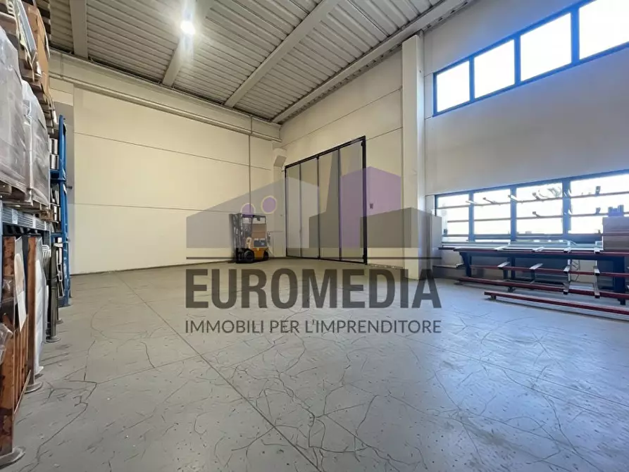 Immagine 3 di Capannone industriale in vendita  in Via Roma, 1 a Lonigo