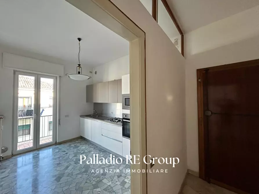 Immagine 4 di Appartamento in vendita  in Via Giampaolo Vajenti a Vicenza