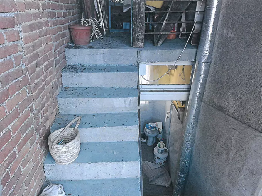 Immagine 11 di Casa indipendente in vendita  in Via delle Scuole 5 a Biella