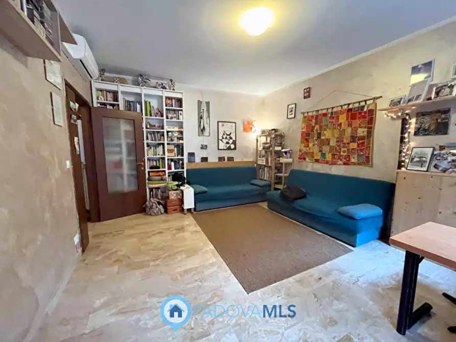 Immagine 1 di Appartamento in vendita  in Via Donato Bramante a Padova