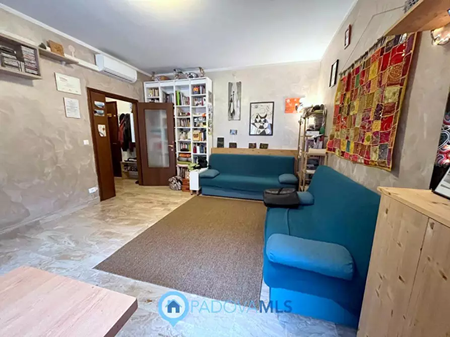 Immagine 3 di Appartamento in vendita  in Via Donato Bramante a Padova