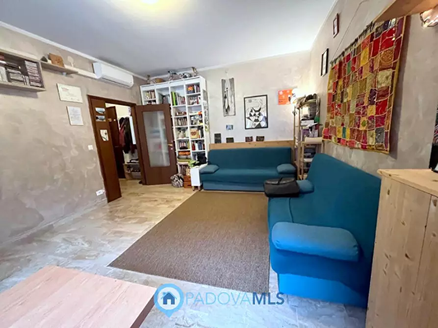 Immagine 4 di Appartamento in vendita  in Via Donato Bramante a Padova