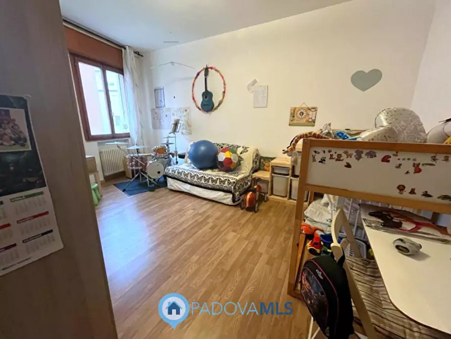 Immagine 11 di Appartamento in vendita  in Via Donato Bramante a Padova