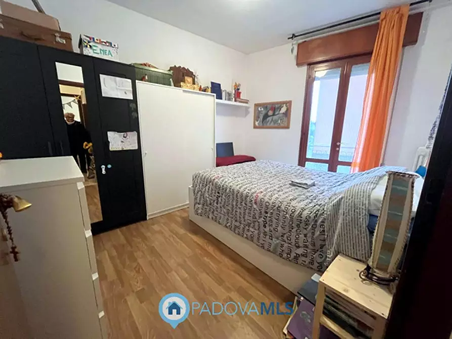 Immagine 19 di Appartamento in vendita  in Via Donato Bramante a Padova
