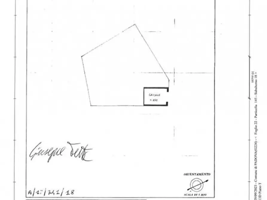 Immagine 31 di Appartamento in vendita  in Via Donato Bramante a Padova