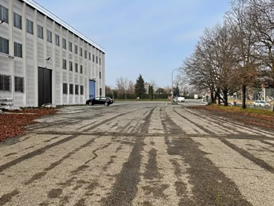Immagine 33 di Capannone industriale in affitto  a Zola Predosa