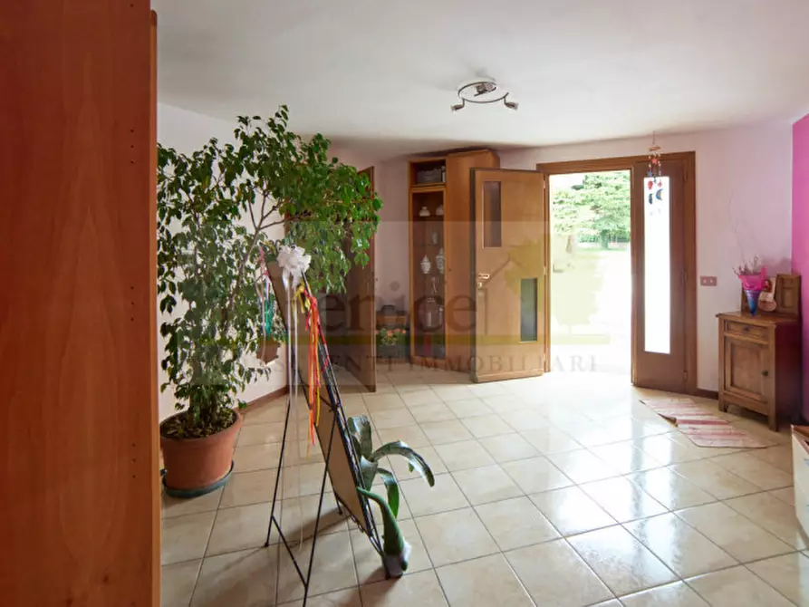 Immagine 24 di Casa bifamiliare in vendita  in Via Mantova 37 a Castel Goffredo