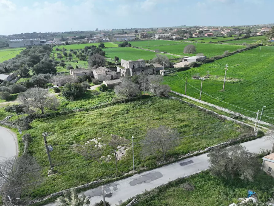 Immagine 2 di Terreno in vendita  in Via Gigi Olivari a Modica