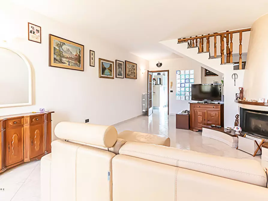 Immagine 4 di Villetta a schiera in vendita  in Via Croce di Vedrana a Budrio