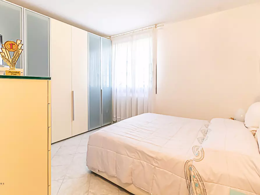 Immagine 10 di Villetta a schiera in vendita  in Via Croce di Vedrana a Budrio