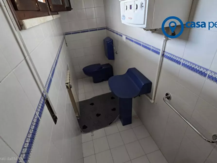 Immagine 8 di Palazzo in vendita  in Via Chiarugi a Rovigo