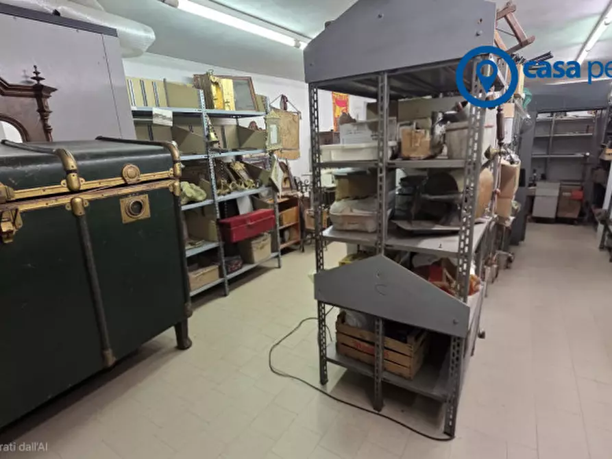 Immagine 24 di Palazzo in vendita  in Via Chiarugi a Rovigo