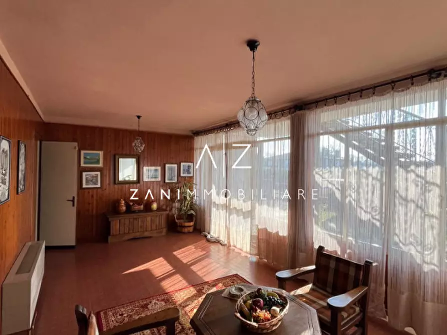 Immagine 3 di Casa indipendente in vendita  in Via San Pio X a Castelfranco Veneto