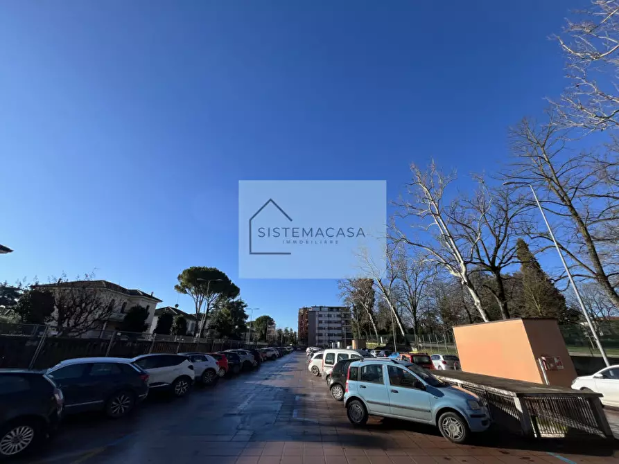 Immagine 8 di Garage in affitto  in Via Zanchini a Forli'