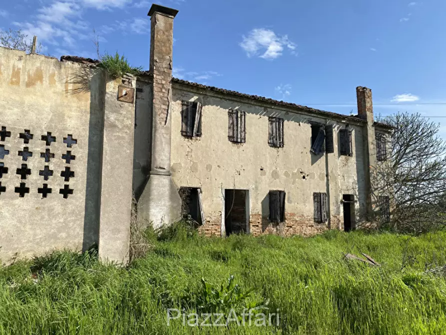 Immagine 10 di Rustico / casale in vendita  in Via Fiumicello a Brugine