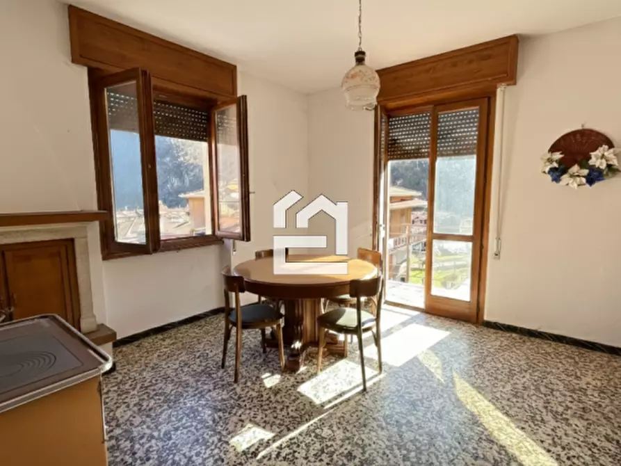 Immagine 12 di Casa bifamiliare in vendita  in Via Angelo Passerini a Vestone