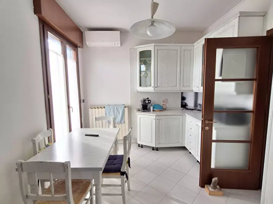 Immagine 2 di Appartamento in vendita  in Via Calabria a Venezia