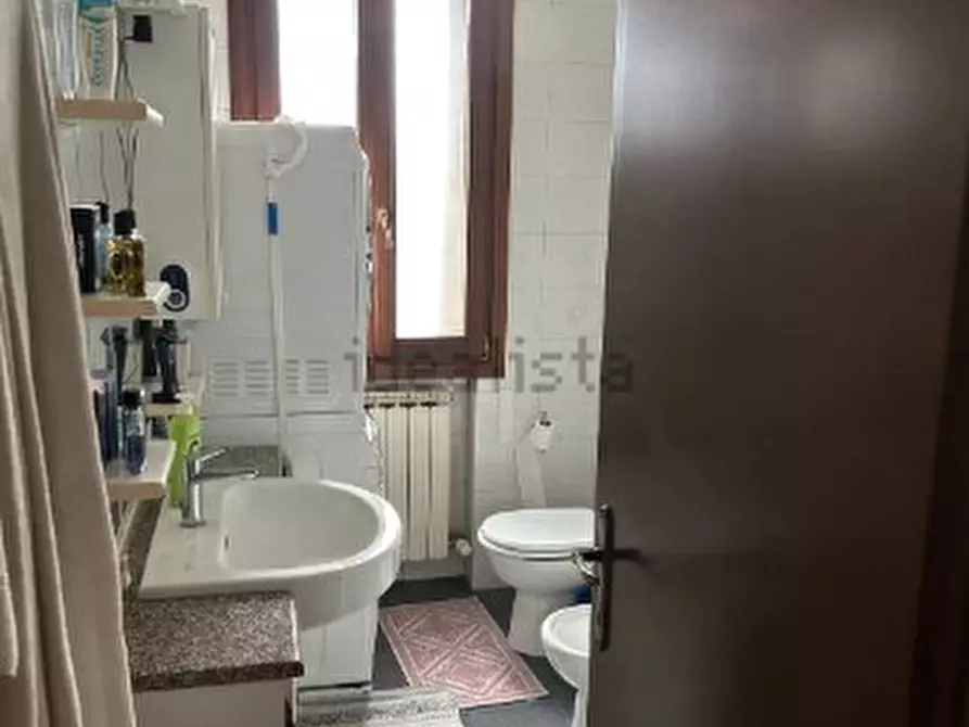 Immagine 11 di Appartamento in vendita  in Via Calabria a Venezia