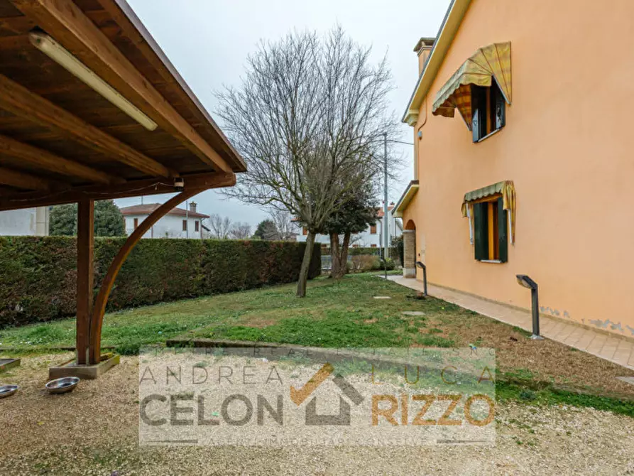 Immagine 5 di Casa trifamiliare in vendita  in Via Pelaloco, 15/F a Agna