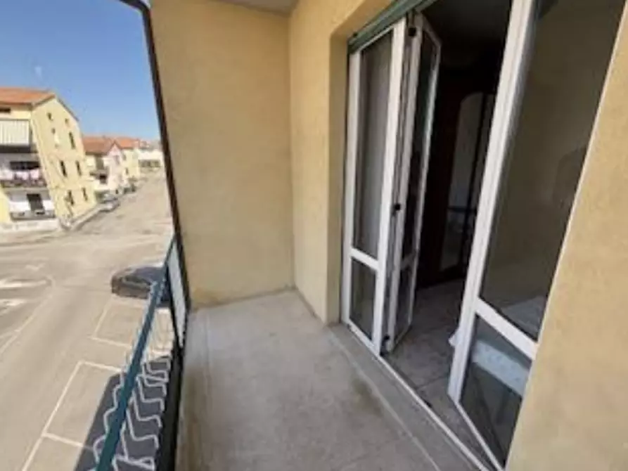 Immagine 7 di Appartamento in vendita  in Via G. Boccaccio a Nereto