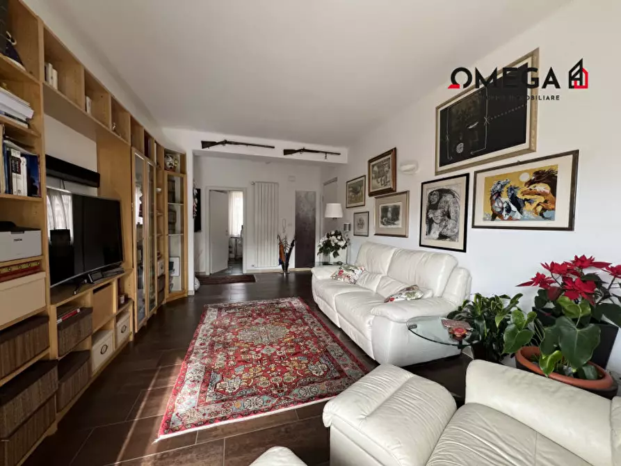 Immagine 11 di Appartamento in vendita  in Via Antonio Baiamonti 28 a Trieste