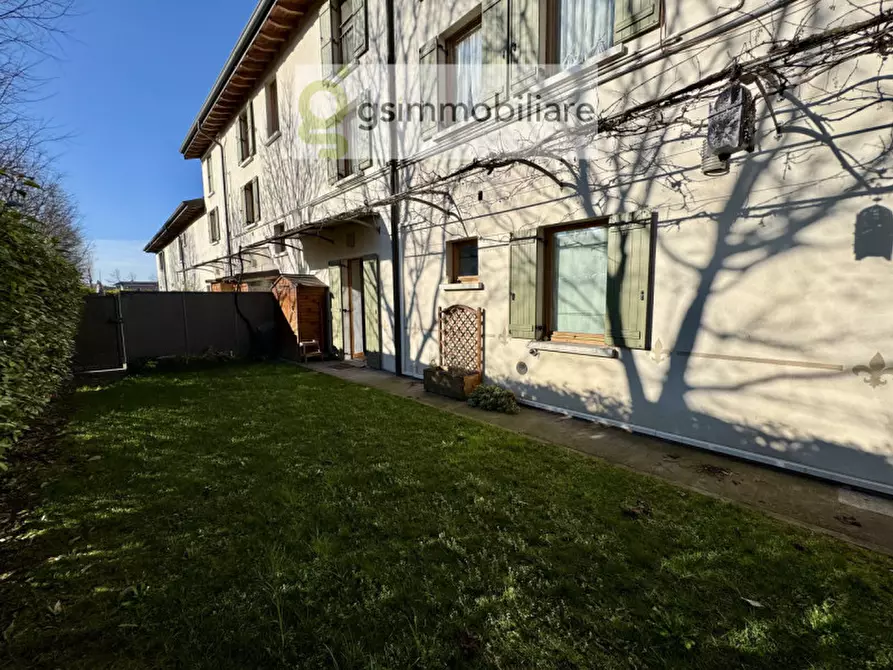 Immagine 4 di Appartamento in vendita  in Via San Benedetto, 3 a Brescia