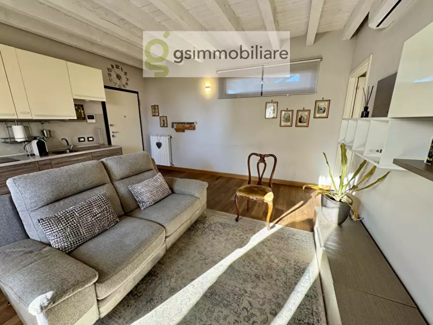 Immagine 9 di Appartamento in vendita  in Via San Benedetto, 3 a Brescia