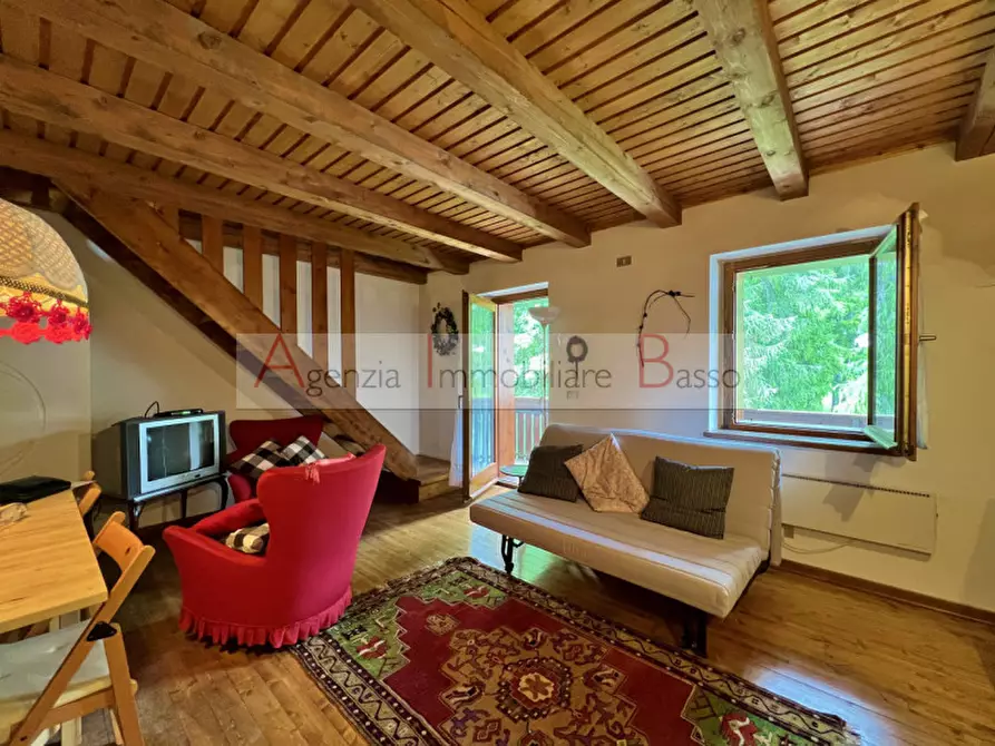 Immagine 1 di Appartamento in vendita  in VIA PECOL a Val Di Zoldo