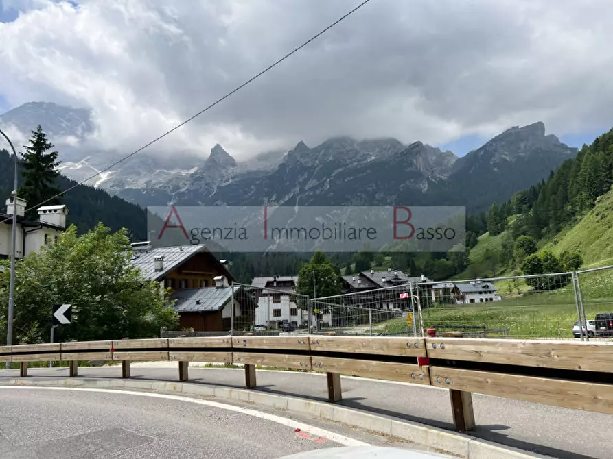 Immagine 20 di Appartamento in vendita  in VIA PECOL a Val Di Zoldo