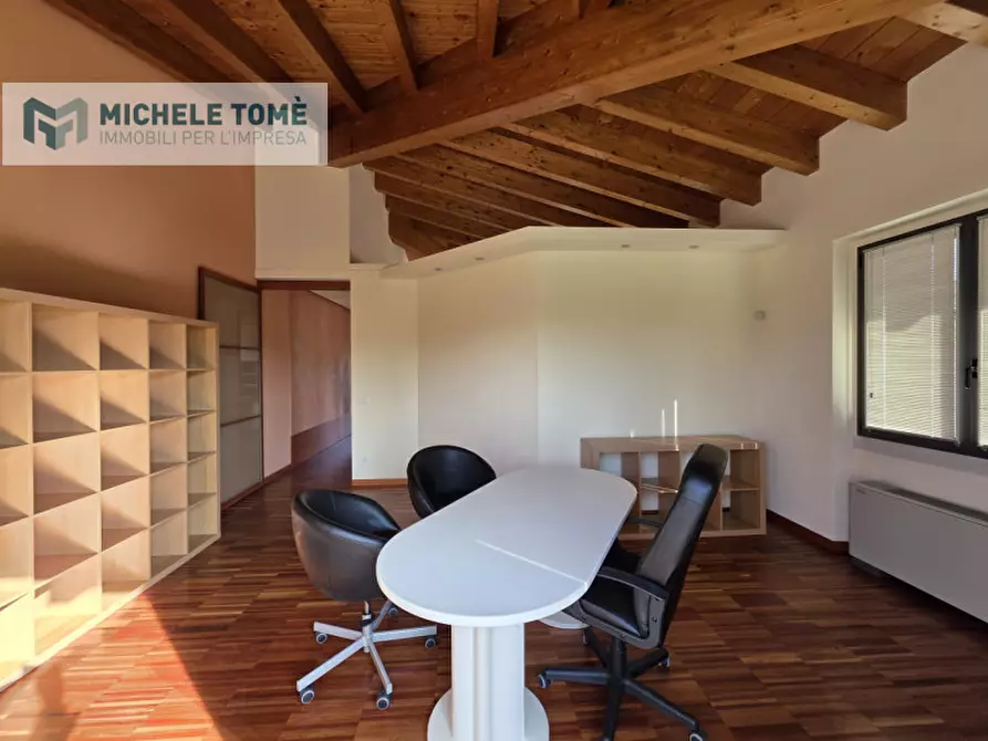 Immagine 6 di Ufficio in affitto  in Via Gardesana a Lazise