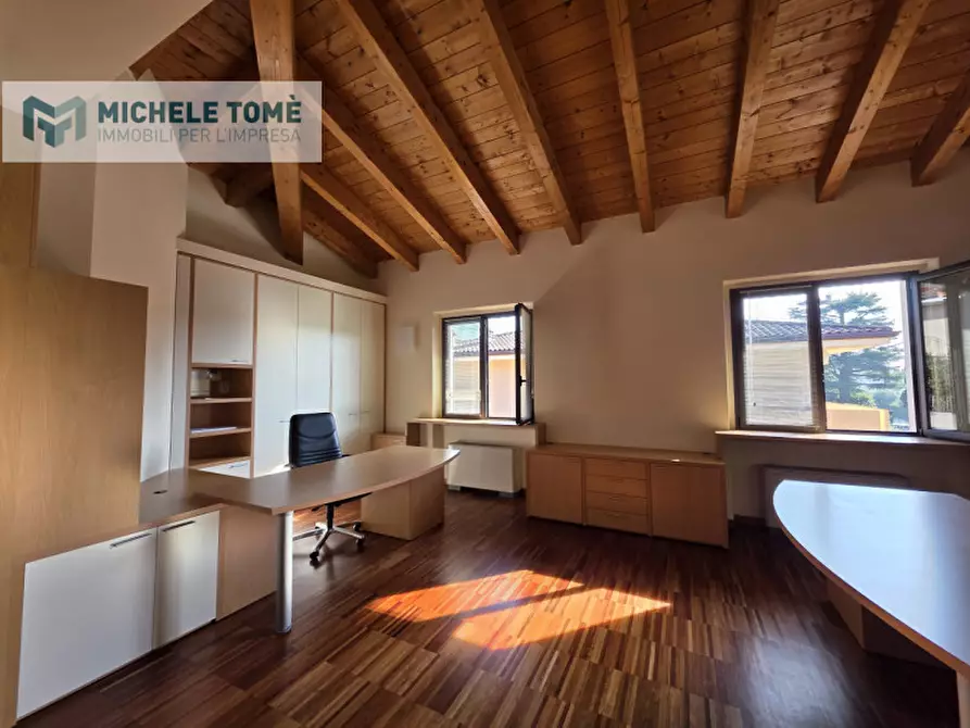 Immagine 7 di Ufficio in affitto  in Via Gardesana a Lazise